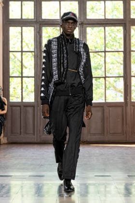 Junya Watanabe Men s Ready-to-Wear Spring Summer 2027 Collection Fashion Show at Paris Fashion Week, June 26, 2026 Junya Watanabe Men’s Ready-to-Wear Spring Summer 2027 Collection Fashion Show at Paris Fashion Week, June 26, 2026, Paris, France  Copyright: xAgencex xBestimagexAgencex xBestimagex