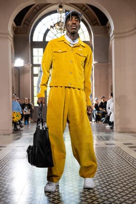 Junya Watanabe Men s Ready-to-Wear Spring Summer 2027 Collection Fashion Show at Paris Fashion Week, June 26, 2026 Junya Watanabe Men’s Ready-to-Wear Spring Summer 2027 Collection Fashion Show at Paris Fashion Week, June 26, 2026, Paris, France  Copyright: xAgencex xBestimagexAgencex xBestimagex