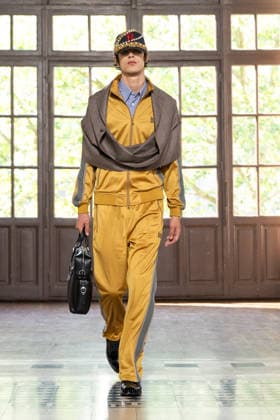 Junya Watanabe Men s Ready-to-Wear Spring Summer 2027 Collection Fashion Show at Paris Fashion Week, June 26, 2026 Junya Watanabe Men’s Ready-to-Wear Spring Summer 2027 Collection Fashion Show at Paris Fashion Week, June 26, 2026, Paris, France  Copyright: xAgencex xBestimagexAgencex xBestimagex