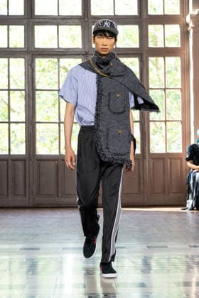 Junya Watanabe Men s Ready-to-Wear Spring Summer 2027 Collection Fashion Show at Paris Fashion Week, June 26, 2026 Junya Watanabe Men’s Ready-to-Wear Spring Summer 2027 Collection Fashion Show at Paris Fashion Week, June 26, 2026, Paris, France  Copyright: xAgencex xBestimagexAgencex xBestimagex