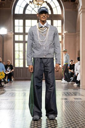 Junya Watanabe Men s Ready-to-Wear Spring Summer 2027 Collection Fashion Show at Paris Fashion Week, June 26, 2026 Junya Watanabe Men’s Ready-to-Wear Spring Summer 2027 Collection Fashion Show at Paris Fashion Week, June 26, 2026, Paris, France  Copyright: xAgencex xBestimagexAgencex xBestimagex