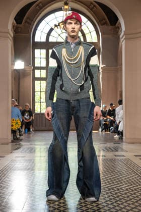 Junya Watanabe Men s Ready-to-Wear Spring Summer 2027 Collection Fashion Show at Paris Fashion Week, June 26, 2026 Junya Watanabe Men’s Ready-to-Wear Spring Summer 2027 Collection Fashion Show at Paris Fashion Week, June 26, 2026, Paris, France  Copyright: xAgencex xBestimagexAgencex xBestimagex