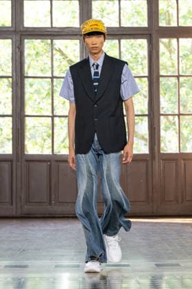 Junya Watanabe Men s Ready-to-Wear Spring Summer 2027 Collection Fashion Show at Paris Fashion Week, June 26, 2026 Junya Watanabe Men’s Ready-to-Wear Spring Summer 2027 Collection Fashion Show at Paris Fashion Week, June 26, 2026, Paris, France  Copyright: xAgencex xBestimagexAgencex xBestimagex