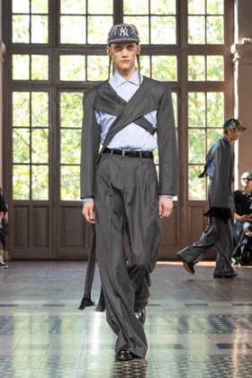 Junya Watanabe Men s Ready-to-Wear Spring Summer 2027 Collection Fashion Show at Paris Fashion Week, June 26, 2026 Junya Watanabe Men’s Ready-to-Wear Spring Summer 2027 Collection Fashion Show at Paris Fashion Week, June 26, 2026, Paris, France  Copyright: xAgencex xBestimagexAgencex xBestimagex