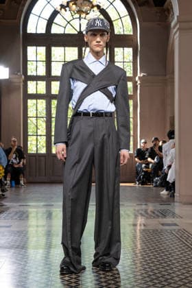 Junya Watanabe Men s Ready-to-Wear Spring Summer 2027 Collection Fashion Show at Paris Fashion Week, June 26, 2026 Junya Watanabe Men’s Ready-to-Wear Spring Summer 2027 Collection Fashion Show at Paris Fashion Week, June 26, 2026, Paris, France  Copyright: xAgencex xBestimagexAgencex xBestimagex