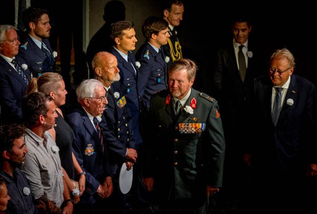 27-06-2026 Veterans King Willem-Alexander attended the 22nd edition of Veterans Day, a tribute to the more than 100,000 Dutch veterans who have served in the cause of peace, at the Koninklijke Schouwburg in The Hague. Â  Copyright: xPPEx