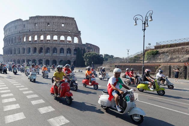 June 27, 2026, Rome, Rome, ITALY: Vespa Piaggio 80th Anniversary Parade, Rome, June 27, 2026 Rome ITALY  - ZUMAa289 20260627_zia_a289_027 Copyright: xRiccardoxDexLucax xAgfx