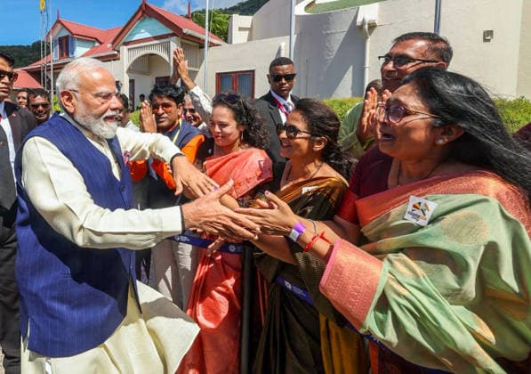 RECORD DATE NOT STATED Prime Minister Narendra Modi receives a warm welcome from the Indian diaspora Victoria Seychelles , Jun 27 (ANI): Prime Minister Narendra Modi receives a warm welcome from the Indian diaspora, at the airport, in Victoria on Saturday. (@narendramodi X ANI Photo) Victoria Seychelles Copyright: xANIx ANI_20260627168