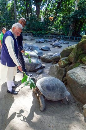RECORD DATE NOT STATED Prime Minister Narendra Modi with Seychelles President Patrick Herminie feeds Aldabra Giant Tortoise Victoria Seychelles , Jun 27 (ANI): Prime Minister Narendra Modi with Seychelles President Patrick Herminie feeds Aldabra Giant Tortoise, the longest-living species native to Seychelles, at the Giant Tortoise Enclosure at the Seychelles National Botanical Garden, in Victoria on Saturday. (@narendramodi X ANI Photo) Victoria Seychelles Copyright: xANIx ANI_20260627259