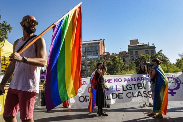 Demonstration for the 50th Diada for Sexual and Gender Liberation in Barcelona A group of people during the demonstration for the 50th Diada for Sexual and Gender Liberation, on June 27, 2026, in Barcelona, Catalonia, Spain. This year, as the event marks its 50th anniversary, the focus is on connecting the struggles of half a century ago with today’s violence and discrimination, and on denouncing setbacks and political attacks against sexual and gender rights. JUNE 27, 2026 DIADA PRIDE PROTEST RIGHTS EQUALITY CATALONIA Barcelona, Catalonia, Barcelona, Catalonia, Spain  Copyright: xAlbertoxParedesx 7626647