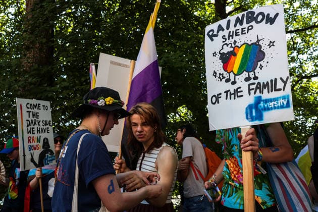 June 27, 2026, Munich, Bayern, Germany: People march through Munich s streets under the banner Our diversity. Our strength to advocate for LGBTQIA+ rights, despite high temperatures. Munich Germany  - ZUMAm309 20260627_zip_m309_001 Copyright: xJuliusxMortsix