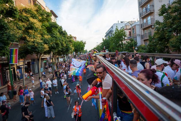 The streets of Seville are flooded with people at the 2026 Pride Parade. Images from the Pride Parade in Seville. On June 27, 2026, in Seville, Andalusia, Spain—Seville celebrates its big LGBTIQ Pride Day this Saturday, June 27, with the traditional Southern Pride Parade. The march, will begin at the headquarters of the Seville Provincial Council, wind through the Ronda Histórica, and end at the Alameda de Hércules. JUNE 27, 2026 Francisco J Seville, Andalusia Seville, Andalusia, Spain  Copyright: xFranciscoxJ.xOlmox 7627019