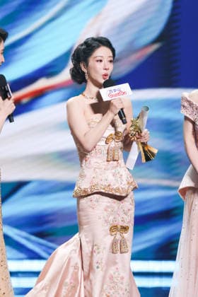 SHANGHAI, CHINA - JUNE 26: Actress Andy Yang Zi wins the Best Actress Award during the Magnolia Awards Ceremony of the 31st Shanghai TV Festival (STVF) on June 26, 2026 in Shanghai, China.  Copyright: xVCGx 111650720784