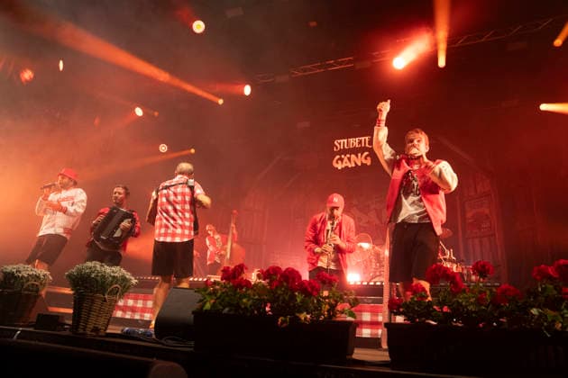 June 27, 2026, Klosters Serneus, Bündelti School, Gatschiefer Open Air, Stubete Gäng Klosters Serneus Bündelti School, Graubünden, Switzerland  Copyright: xJustPictures.ch AlexanderxRaemyx