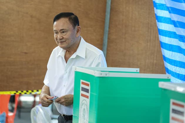 June 28, 2026, Bangkok, Bangkok, Thailand: Former Thai Prime Minister Thaksin Shinawatra voted in the Bangkok governor s election for the first time in 20 years after spending years in self-imposed exile, during which he was unable to return to Thailand, in Bangkok on June 28, 2026. Bangkok Thailand  - ZUMAp219 20260628_zip_p219_007 Copyright: xNattaphonxPhanphongsanonx
