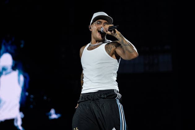 June 27, 2026, Naples, Italy: Emanuele Palumbo aka Geolier, performs live on stage at Diego Armando Maradona Stadium during the Geolier STADI 2026 Tour. Naples Italy - ZUMAs197 20260627_aaa_s197_150 Copyright: xAndreaxGulx