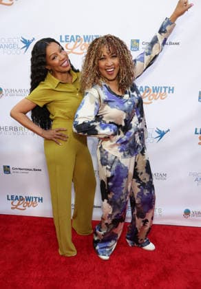 Los Angeles CA June 27: Wendy Raquel Robinson, Kym Whitley. at Project Angel Food s Lead With Love 7 - A Fundraising Special On KTLA held at KTLA 5 Studios in Los Angeles, CA. on June 27, 2026 Credit: AdMedia Los Angeles USA - ZUMAa123 20260627_zaa_a123_010 Copyright: xADx