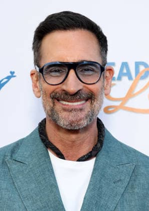 Los Angeles CA June 27: Lawrence Zarian. at Project Angel Food s Lead With Love 7 - A Fundraising Special On KTLA held at KTLA 5 Studios in Los Angeles, CA. on June 27, 2026 Credit: AdMedia Los Angeles USA - ZUMAa123 20260627_zaa_a123_073 Copyright: xADx