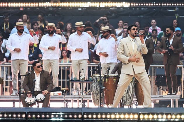 Bad Bunny performing at Tottenham Hotspur Stadium LONDON, ENGLAND - JUNE 27: Bad Bunny performing at Tottenham Hotspur Stadium on June 27, 2026 in London, England. CAP MAR MAR Great Britain Copyright: xMartinxHarris CapitalxPicturesx