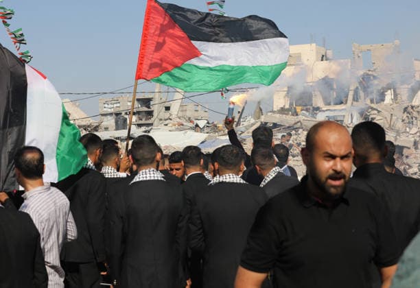 Mass Wedding Ceremony Brings Together 150 Couples in Northern Gaza Palestinian brides and grooms take part in a mass wedding ceremony in Jabalia, northern Gaza Strip, on June 28, 2026. The event was organized by the Ghouth Charitable Foundation as part of a social initiative to support the marriage of 150 couples from northern Gaza, months after the area suffered extensive destruction during the war. Photo by Bilal Osama apaimages Gaza city Gaza Strip Palestinian Territory 280626_Jabalia_BO_00(16) Copyright: xapaimagesxBilalxOsamax xapaimagesx