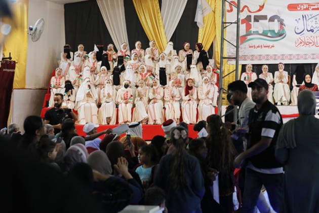 Mass Wedding Ceremony Brings Together 150 Couples in Northern Gaza Palestinian brides and grooms take part in a mass wedding ceremony in Jabalia, northern Gaza Strip, on June 28, 2026. The event was organized by the Ghouth Charitable Foundation as part of a social initiative to support the marriage of 150 couples from northern Gaza, months after the area suffered extensive destruction during the war. Photo by Bilal Osama apaimages Gaza city Gaza Strip Palestinian Territory 280626_Jabalia_BO_00(59) Copyright: xapaimagesxBilalxOsamax xapaimagesx
