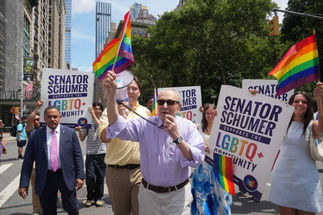 June 28, 2026, New Yok, New York, USA: US Senator CHUCK SCHUMER marches in the Annual NYC Pride March on June 28, 2026 in New York. NYC s Pride March began as a demonstration honoring the 1969 Stonewall Riots, has evolved into a global symbol of LGBTQIA+ resilience, unity and activism. New Yok USA  - ZUMAb148 20260628_zap_b148_025 Copyright: xBryanxSmithx