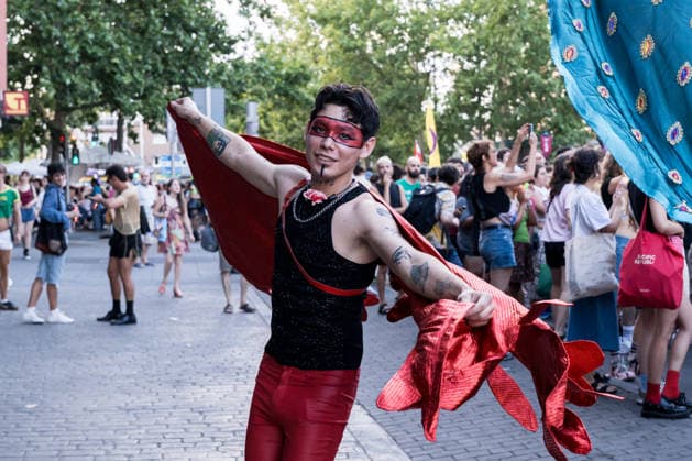 Plataforma Orgullo Crítico is organizing a demonstration Against Colonial Capitalism in Madrid A participant during the Critical Pride March on June 28, 2026, in Madrid, Spain. The demonstration was organized by the Critical Pride Platform under the slogan Against Colonial Capitalism with the aim of demonstrating that diversity is one and that the LGBTIQA struggle must be accessible, transformative, and for everyone, leaving no one behind. JUNE 28, 2026 Diego Radamé Madrid, Spain  Copyright: xDiegoxRadamÃ sx 7629068