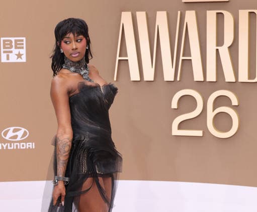 Flo Milli arrives on the red carpet for 26th annual BET Awards live telecast at the Peacock Theater in Los Angeles on Sunday, June 28, 2026. The BET Awards honors Black entertainers and other people of color in music, film, sports and philanthropy.  LAP20260628165 GREGxGRUDT