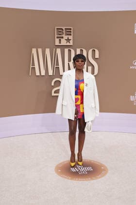 BET Awards 2026 - Red Carpet Estelle attends the 2026 BET Awards at Peacock Theater on June 28, 2026 in Los Angeles, California. Los Angeles California United States Copyright: xCraSH imageSPACEx