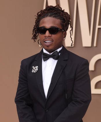 Jacquees arrives on the red carpet for 26th annual BET Awards live telecast at the Peacock Theater in Los Angeles on Sunday, June 28, 2026. The BET Awards honors Black entertainers and other people of color in music, film, sports and philanthropy.  LAP20260628234 GREGxGRUDT
