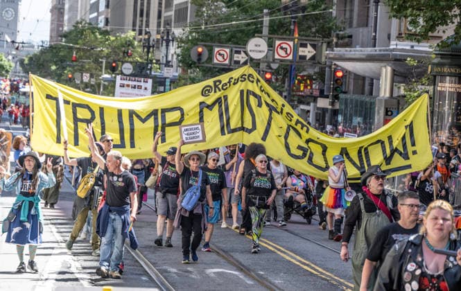 Contingents march up Market Street in the annual LGBTQ Pride Parade in San Francisco on Sunday, Junne 28, 2026. Tens of thousands turned out to watch and participate in the spectacle.  SXP2026062807 TERRYxSCHMITT