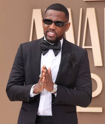 Fabolous arrives on the red carpet for 26th annual BET Awards live telecast at the Peacock Theater in Los Angeles on Sunday, June 28, 2026. The BET Awards honors Black entertainers and other people of color in music, film, sports and philanthropy.  LAP20260628396 GREGxGRUDT