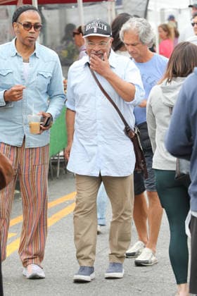 Celebrities shopping at Tthe Farmers Market In Studio City ** ** Featuring: Geoffrey Owens Where: Studio City, California, United States When: 28 Jun 2026 Credit: H2Y INSTARimages EDITORIAL USE ONLY. NOT FOR USE BY NEWSPAPERS BASED IN THE UK. Copyright: xx instar55814475