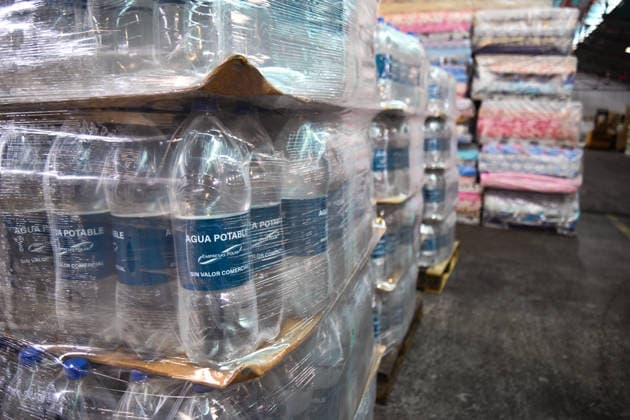 (260629) -- CARACAS, June 29, 2026 -- This photo taken on June 28, 2026 shows bottles of drinking water at a humanitarian aid supplies warehouse in Caracas, Venezuela. Venezuelan National Assembly President Jorge Rodriguez said Sunday that the death toll from two powerful earthquakes that struck Venezuela Wednesday has risen to 1,450. (Photo by Xinhua) (SpotNews) VENEZUELA-CARACAS-EARTHQUAKE-AFTERMATH MarcosxSalgado 