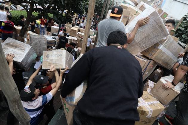 Humanitarian aid campaign launched in Lima for Earthquake Victims in Venezuela LIMA, PERU - JUNE 28: People gather at a collection center in Lima, Peru on June 28, 2026, to donate essential supplies, including food, clothing, and medicine, for families affected by the recent earthquakes in Venezuela. Organized by the Venezuelan community living in Peru, the humanitarian campaign called on residents and citizens to support the relief efforts for the disaster victims. Klebher Vasquez Anadolu Lima Peru. Editorial use only. Please get in touch for any other usage.  Copyright: x2026xAnadoluxKlebherxVasquezx