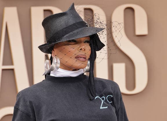 BET Awards 2026 - Red Carpet Janet Jackson attends the 2026 BET Awards at Peacock Theater on June 28, 2026 in Los Angeles, California. Los Angeles California United States Copyright: xCraSH imageSPACEx