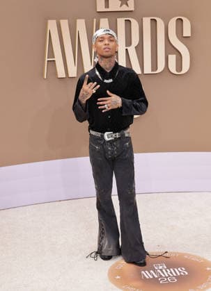 BET Awards 2026 - Red Carpet Swae Lee attends the 2026 BET Awards at Peacock Theater on June 28, 2026 in Los Angeles, California. Los Angeles California United States Copyright: xCraSH imageSPACEx