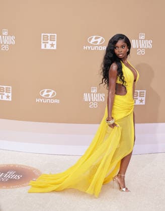 BET Awards 2026 - Red Carpet Olandria attends the 2026 BET Awards at Peacock Theater on June 28, 2026 in Los Angeles, California. Los Angeles California United States Copyright: xCraSH imageSPACEx