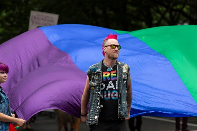 June 28, 2026, Seattle, Washington, USA: Participants carry a large pride flag through SeattleÃ¢â‚¬â ¢s Belltown during the Seattle Pride Parade on Sunday, June 28, 2026. Seattle USA - ZUMAg235 20260628_zap_g235_008 Copyright: xPaulxChristianxGordonx