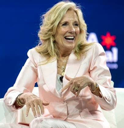June 28, 2026 -Chicago, Illinois, USA: Dr. JILL BIDEN speaks during the American Library Association s 2026 Conference and Exhibition. The ALA is celebrating its 150th anniversary this year. Chicago USA - ZUMAce6_ 20260628_zaf_ce6_001 Copyright: xBrianxCahnx
