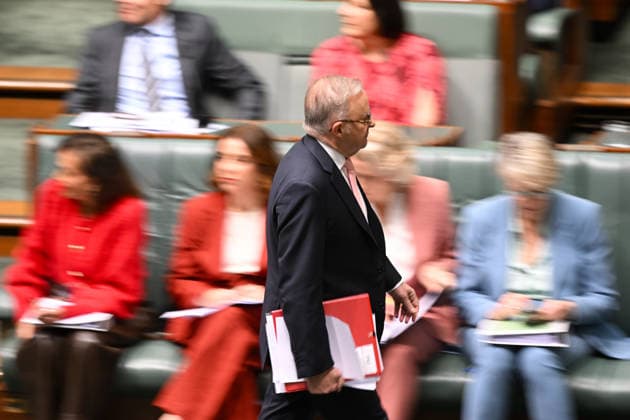 QUESTION TIME, Australian Prime Minister Anthony Albanese arrives during Question Time in the House of Representatives at Parliament House in Canberra, Monday, June 29, 2026. ( NO ARCHIVING CANBERRA AUSTRALIAN CAPITAL TERRITORY AUSTRALIA  Copyright: xLUKASxCOCHx 20260629197843296390