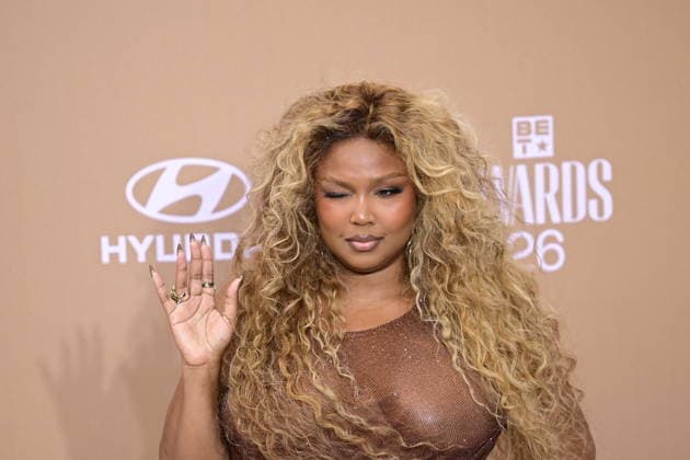 CA: BET Awards 2026 - Arrivals Lizzo attends the 2025 BET Awards at Peacock Theater on June 28, 2026 in Los Angeles, California. Los Angeles United States Copyright: xWestonxHancockx xSOPAxImagesx Weston Hancock June 28 - 2273