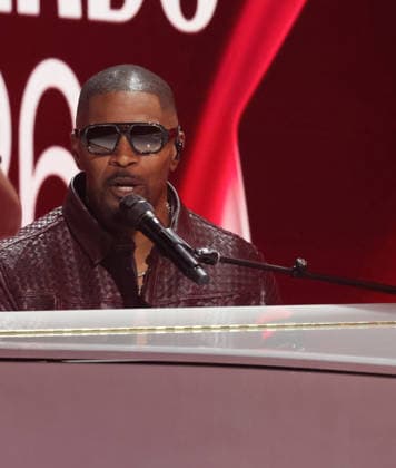 2026 BET Awards - Show Jamie Foxx performs onstage during the 2026 BET Awards at Peacock Theater on June 28, 2026 in Los Angeles, California. Los Angeles Peacock Theater California United States Copyright: xCraSH imageSPACEx