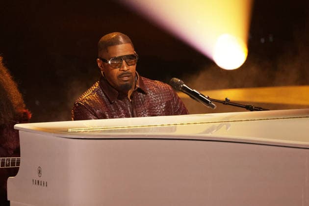2026 BET Awards - Show Jamie Foxx performs onstage during the 2026 BET Awards at Peacock Theater on June 28, 2026 in Los Angeles, California. Los Angeles Peacock Theater California United States Copyright: xCraSH imageSPACEx