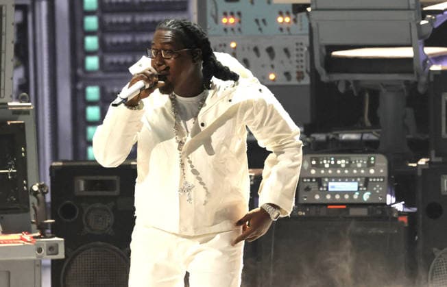 2026 BET Awards - Show Don Toliver performs onstage during the 2026 BET Awards at Peacock Theater on June 28, 2026 in Los Angeles, California. Los Angeles Peacock Theater California United States Copyright: xCraSH imageSPACEx