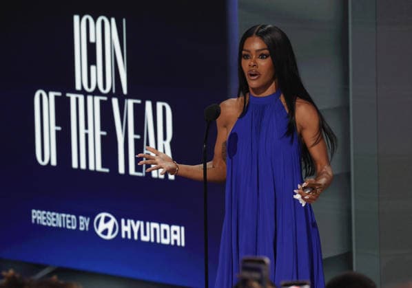 2026 BET Awards - Show Teyana Taylor accepts the Icon of the Year award onstage during the 2026 BET Awards at Peacock Theater on June 28, 2026 in Los Angeles, California. Los Angeles Peacock Theater California United States Copyright: xCraSH imageSPACEx