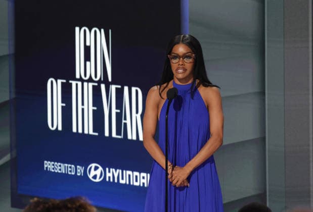 2026 BET Awards - Show Teyana Taylor accepts the Icon of the Year award onstage during the 2026 BET Awards at Peacock Theater on June 28, 2026 in Los Angeles, California. Los Angeles Peacock Theater California United States Copyright: xCraSH imageSPACEx