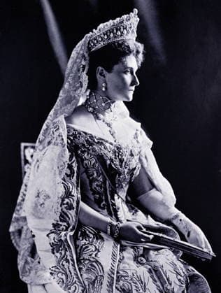 RECORD DATE NOT STATED Photograph of Alexandra Feodorovna Photograph of Alexandra Feodorovna. Alexandra Feodorovna (1872-1918) Empress of Russia and wife of Nicholas II Editorial use only. All other uses to be cleared with the copyright owner (World History Archive), in advance., WHA_128_0170.jpg, Alexandra Feodorovna; Empress of Russia; Nicholas II; Russian royalty; Tsarina; Romanov dynasty; Russian history; Russian monarchy; Russian Empress; Russian Tsarina; Russian queen; Russian ruler; Russian aristocracy; Russian nobility; Russian royal family; Russian imperial family; Russian empress consort; Russian empress wife; Russian empress mother; Russian empress dowager; Russian empress regent; Russian empress consort portrait; Russian empress Copyright: xWorldxHistoryxArchivex