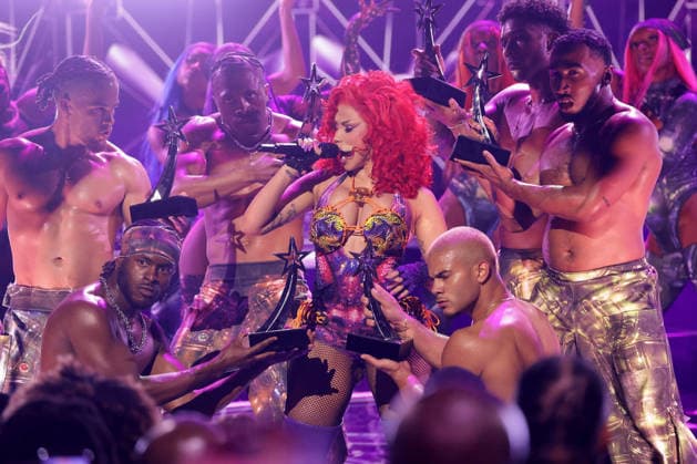2026 BET Awards - Show Cardi B onstage during the 2026 BET Awards at Peacock Theater on June 28, 2026 in Los Angeles, California. Los Angeles Peacock Theater California United States Copyright: xCraSH imageSPACEx