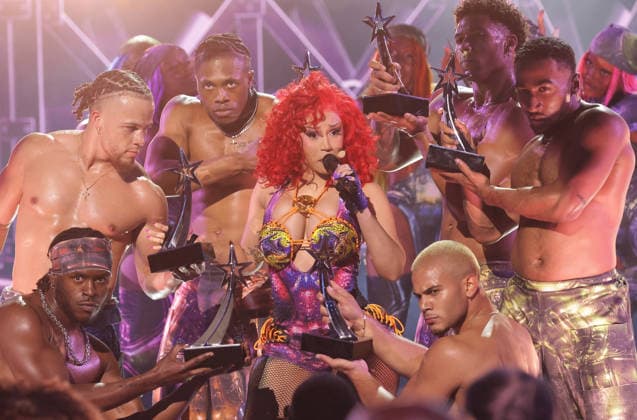 2026 BET Awards - Show Cardi B onstage during the 2026 BET Awards at Peacock Theater on June 28, 2026 in Los Angeles, California. Los Angeles Peacock Theater California United States Copyright: xCraSH imageSPACEx